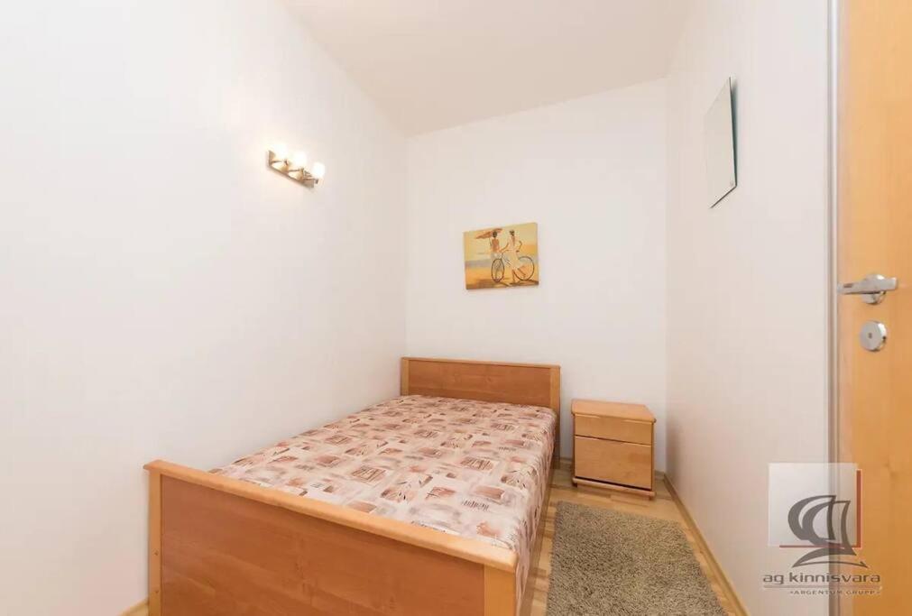 Cozy 2-bedroom Penthouse In The Heart Of