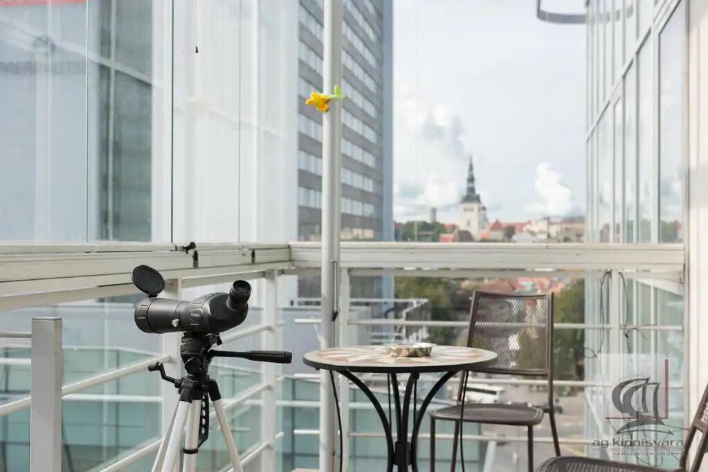 Cozy 2-bedroom Penthouse In The Heart Of Huoneisto