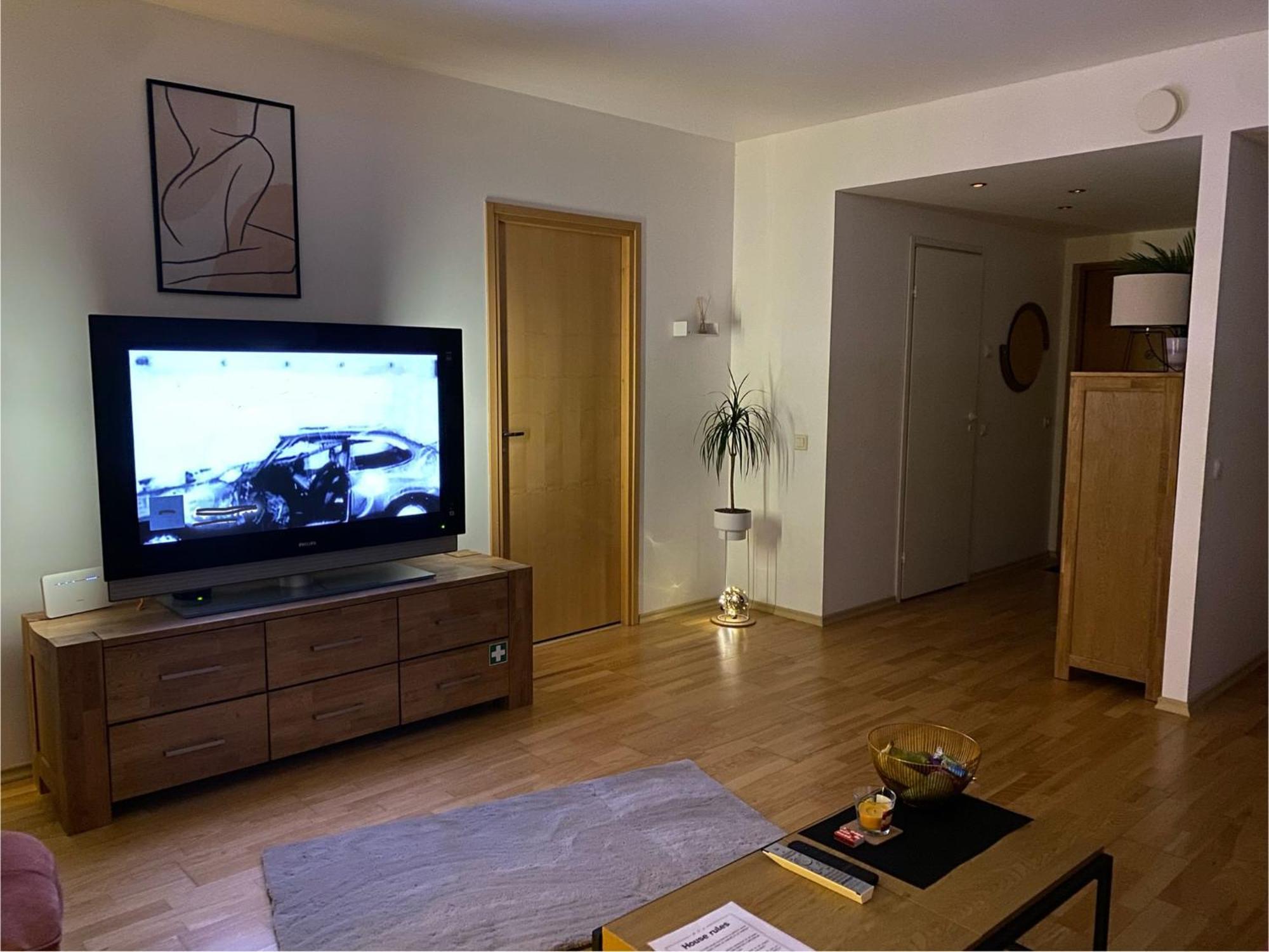 Cozy 2-bedroom Penthouse In The Heart Of